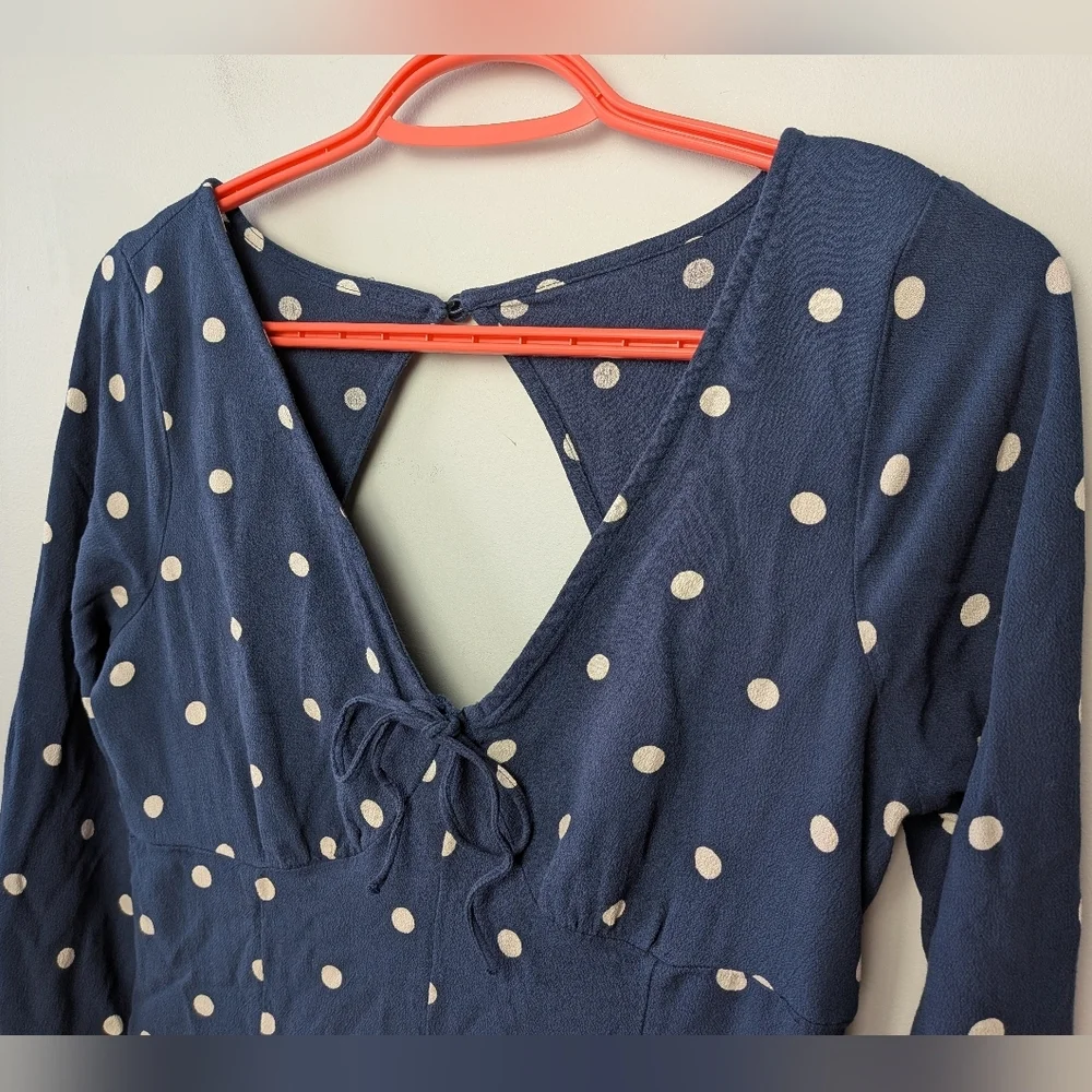 AMERICAN EAGLE Women Romper Shorts Long Flare Sleeves Polka Dot Size M Navy Blue - Picture 2 of 14